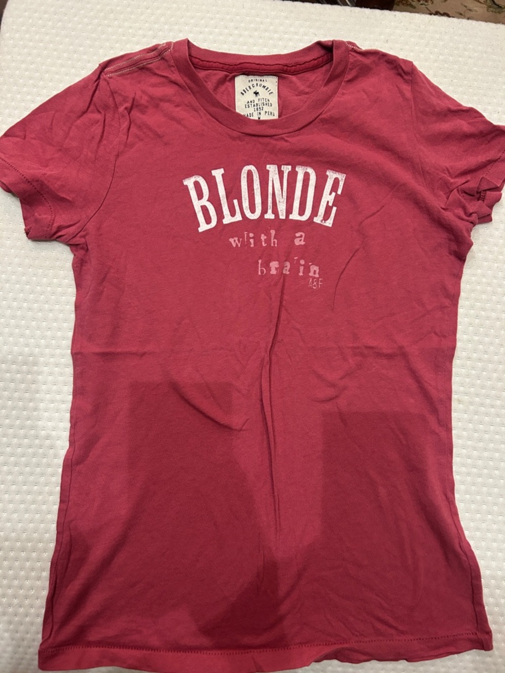 Abercrombie Rose Pink 'BLONDE With A Brain” Graphic Tee-M